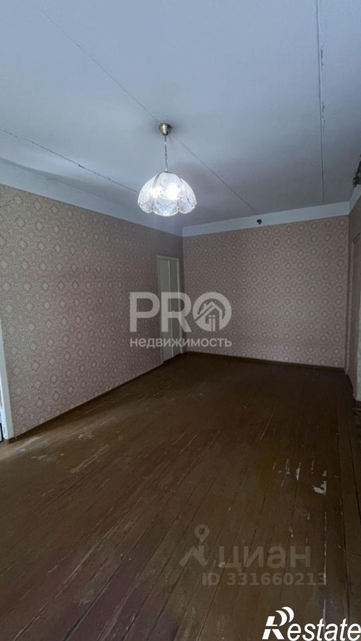 2-комн квартира ул 10 годовщины Октября, 35,  д. 35