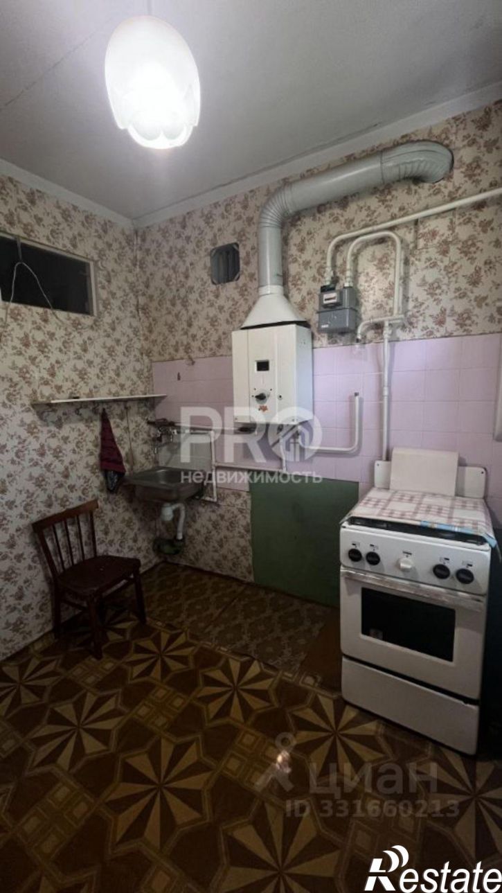 2-комн квартира ул 10 годовщины Октября, 35,  д. 35