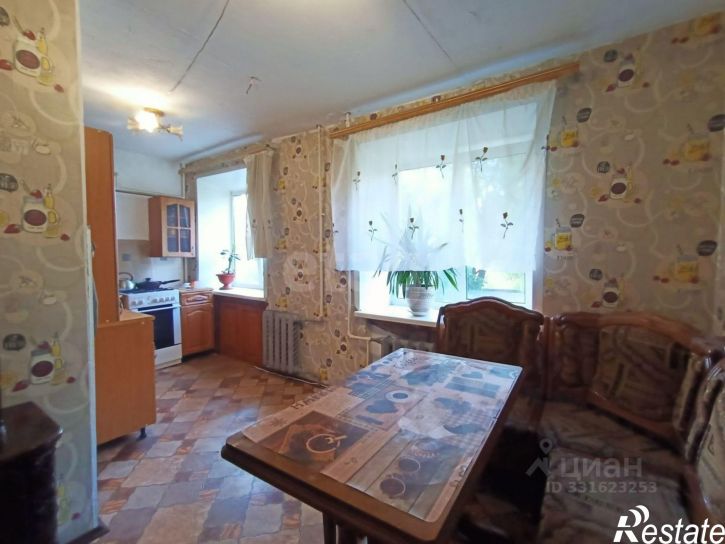 3-комн квартира ул Максима Горького, 27,  д. 27