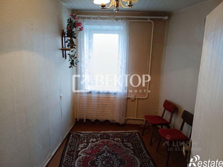 4-комн квартира Галич, улица Строителей, 6