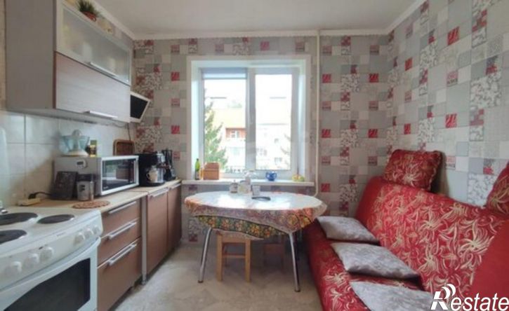 2-комн квартира Лесной мкр, 4,  д. 4