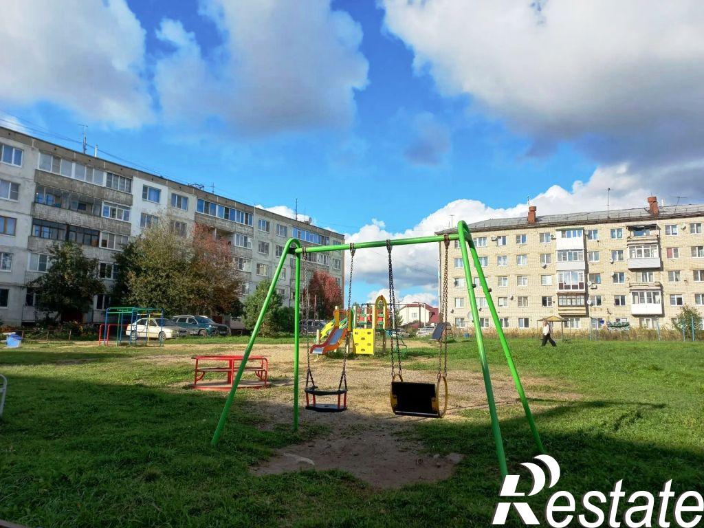 Купить квартиру за 2 200 000 рублей на Школьная, 7