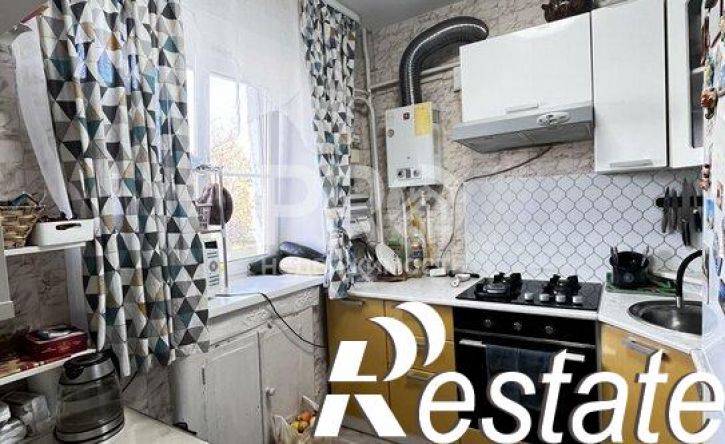 2-комн квартира улица 10-й годовщины Октября, 35,  д. 35